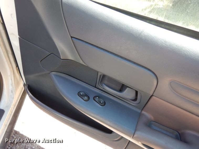 image for item DJ4411 2000 Ford Crown Victoria Police Interceptor