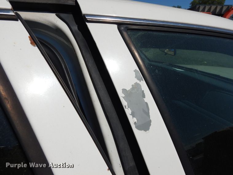 image for item DJ4411 2000 Ford Crown Victoria Police Interceptor