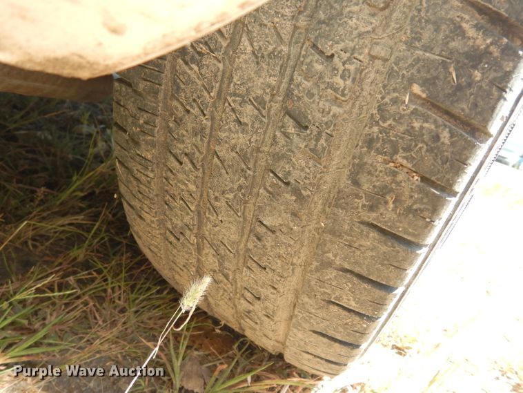 image for item DJ4411 2000 Ford Crown Victoria Police Interceptor