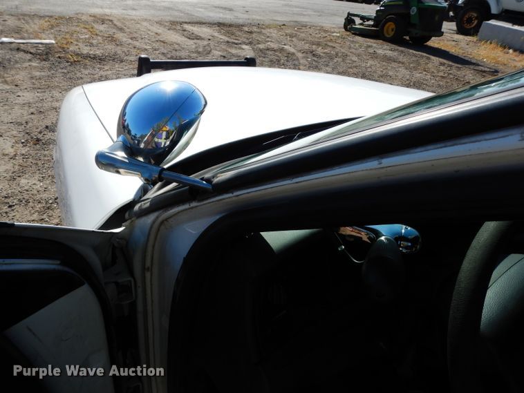 image for item DJ4431 2005 Ford Crown Victoria Police Interceptor