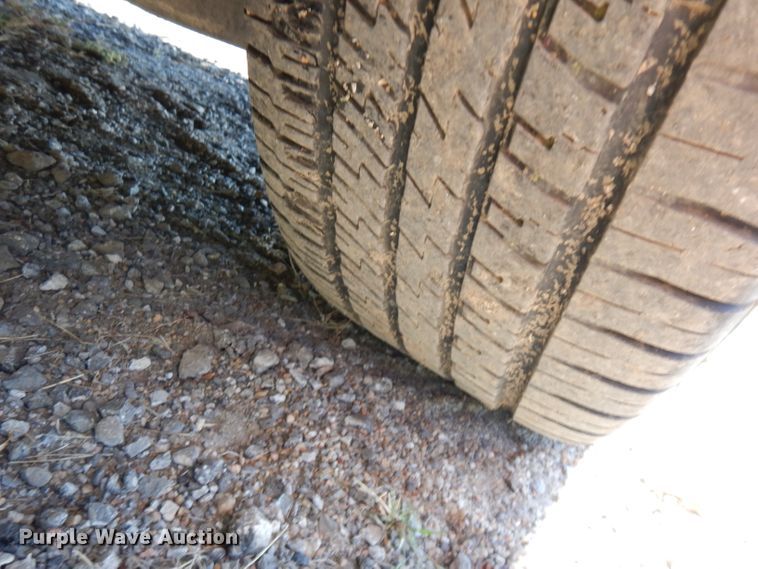 image for item DJ4431 2005 Ford Crown Victoria Police Interceptor