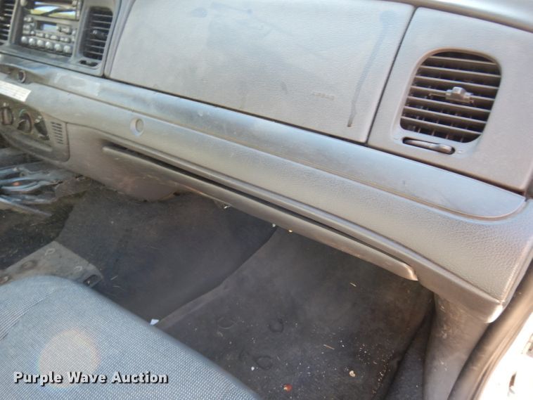 image for item DJ4431 2005 Ford Crown Victoria Police Interceptor