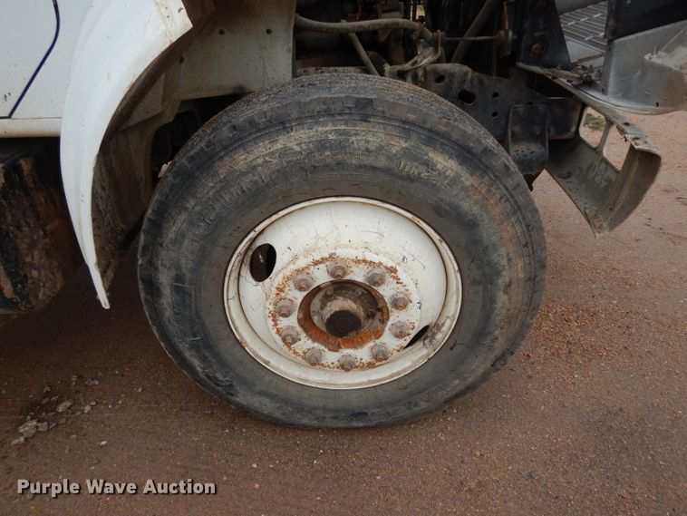 image for item DJ4483 1991 International 4700  dump truck