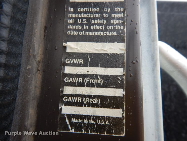 image for item DJ4483 1991 International 4700  dump truck