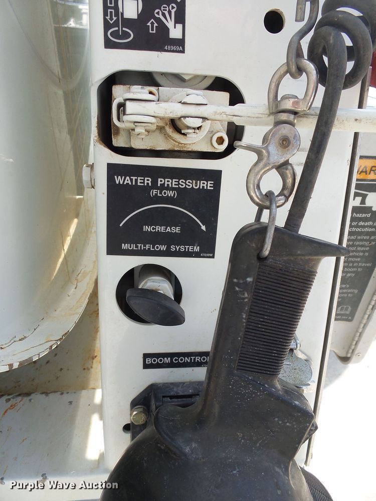 image for item EF9644 2010 International DuraStar 4300  sewer rodder truck