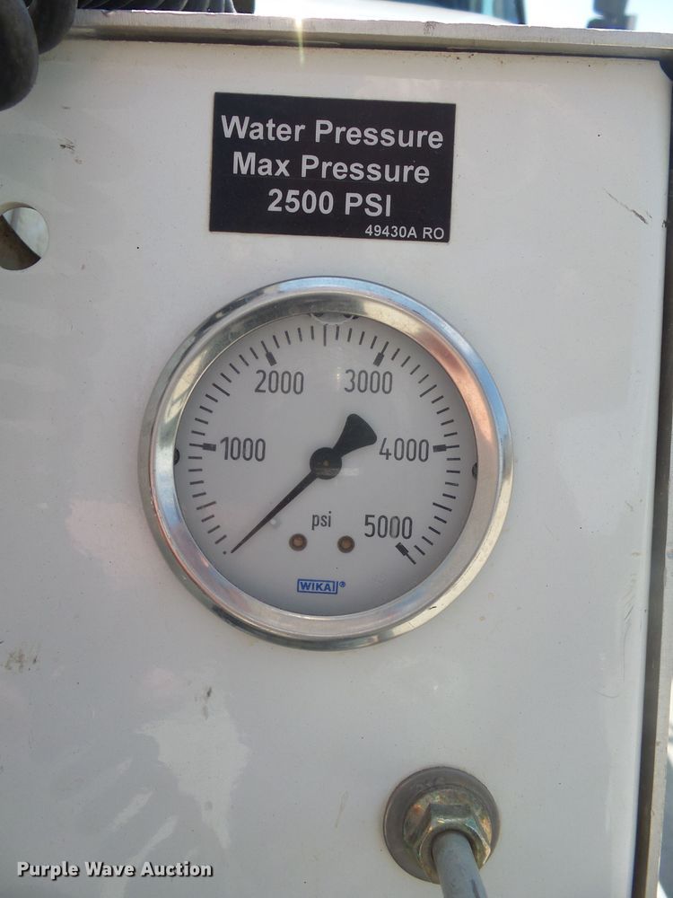 image for item EF9644 2010 International DuraStar 4300  sewer rodder truck