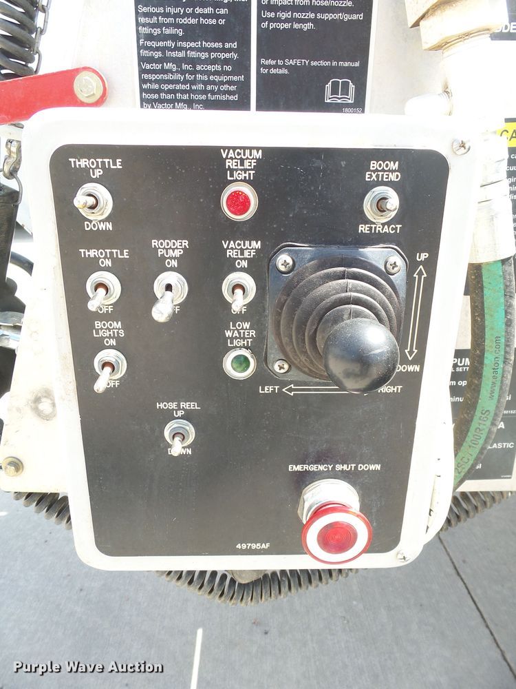 image for item EF9644 2010 International DuraStar 4300  sewer rodder truck