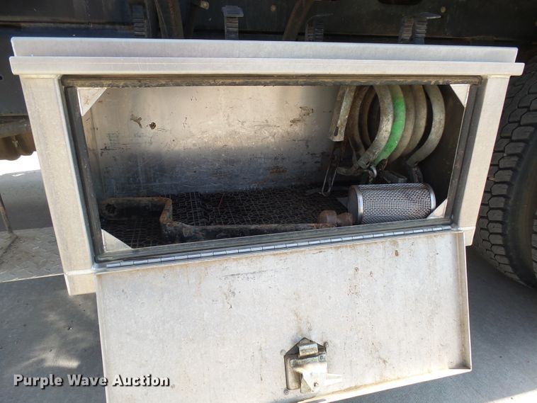 image for item EF9644 2010 International DuraStar 4300  sewer rodder truck