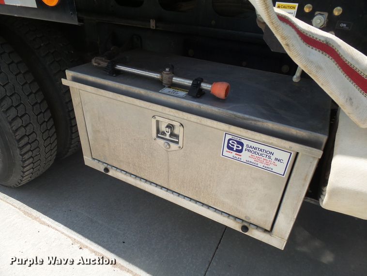 image for item EF9644 2010 International DuraStar 4300  sewer rodder truck