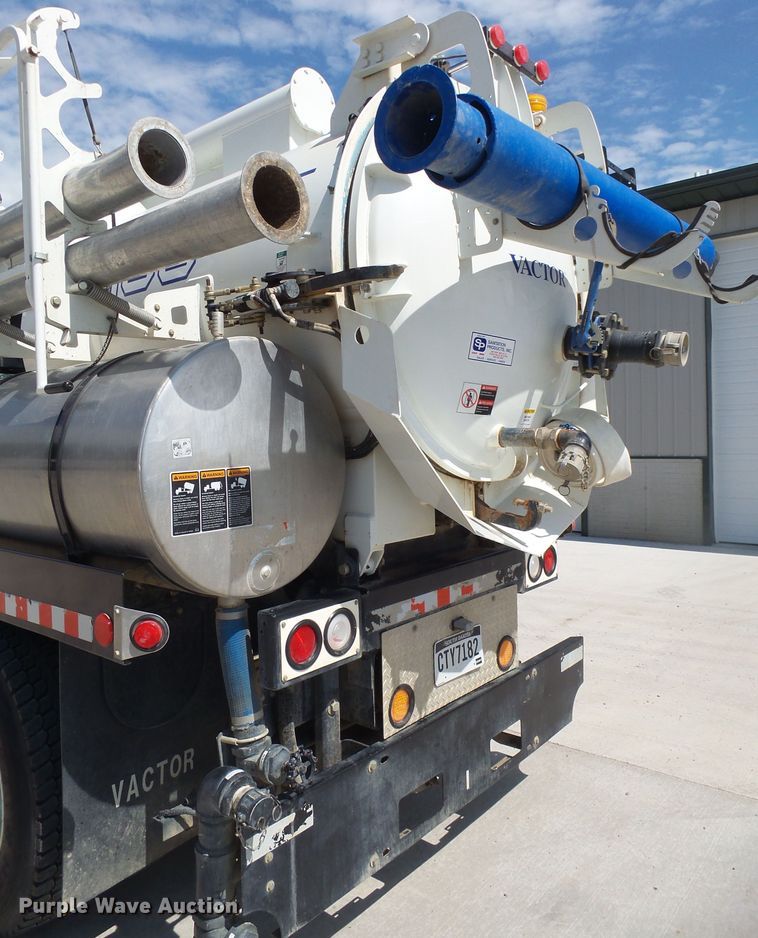 image for item EF9644 2010 International DuraStar 4300  sewer rodder truck