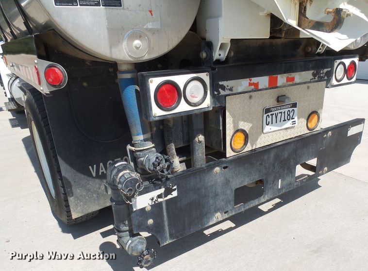 image for item EF9644 2010 International DuraStar 4300  sewer rodder truck