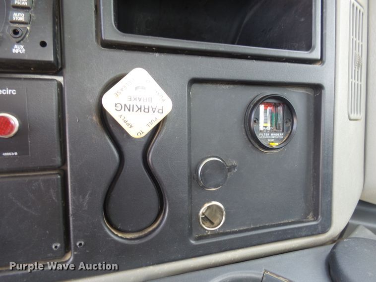 image for item EF9644 2010 International DuraStar 4300  sewer rodder truck