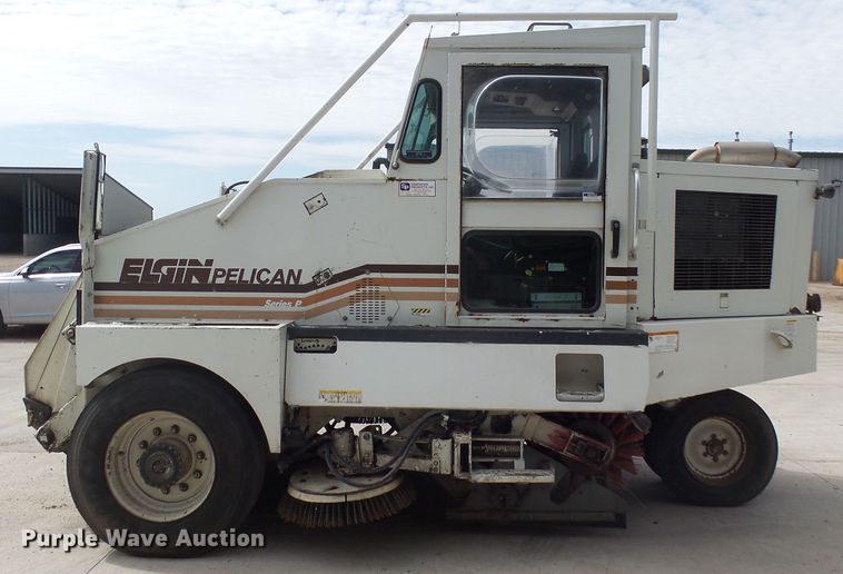 image for item EF9646 1999 Elgin Pelican P  street sweeper