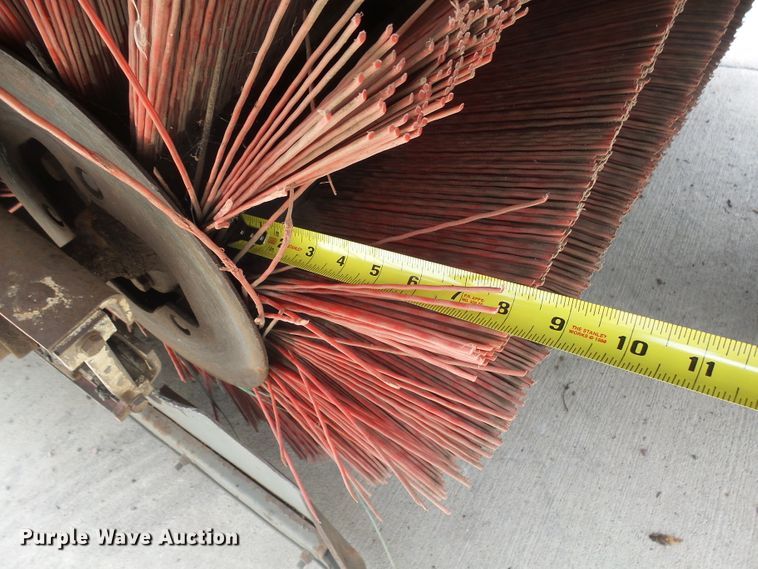 image for item EF9646 1999 Elgin Pelican P  street sweeper