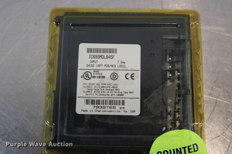 image for item EP9699 GE Fanuc IC693MDL645F 24VDC 16PT POS/NEG logic input module