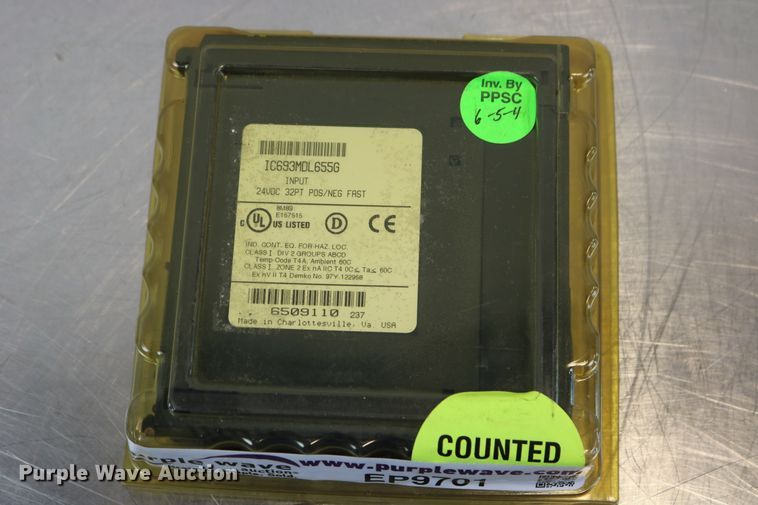 image for item EP9701 GE Fanuc IC693MDL655G 24VDC 32PT POS/NEG fast input module