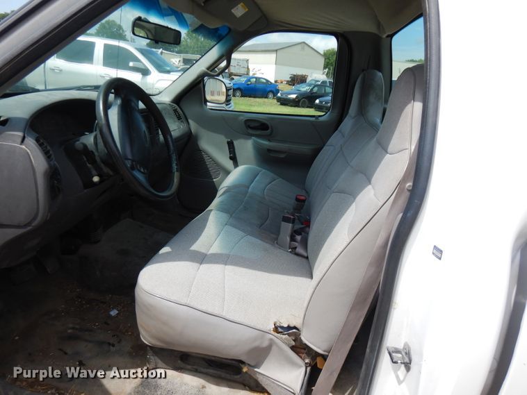 image for item FN9448 1999 Ford F150  pickup truck