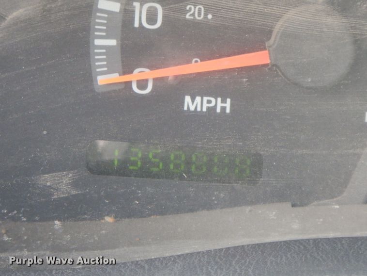 image for item FN9448 1999 Ford F150  pickup truck