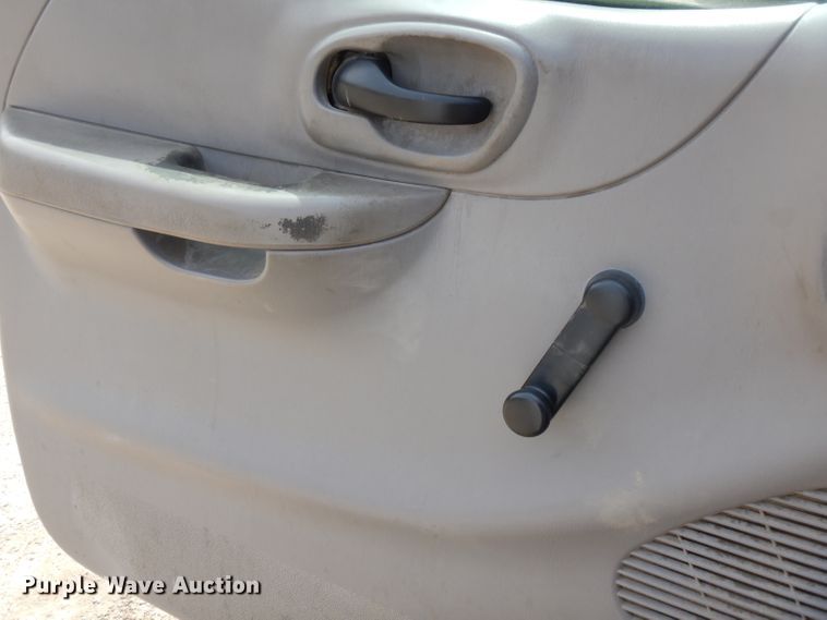 image for item FN9448 1999 Ford F150  pickup truck