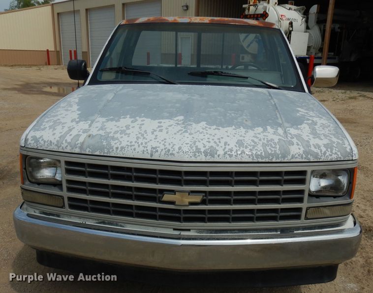 image for item FN9449 1990 Chevrolet Cheyenne 2500  pickup truck