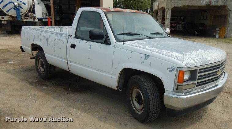 image for item FN9449 1990 Chevrolet Cheyenne 2500  pickup truck