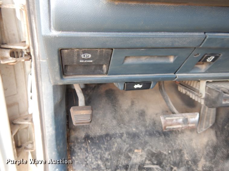 image for item FN9449 1990 Chevrolet Cheyenne 2500  pickup truck
