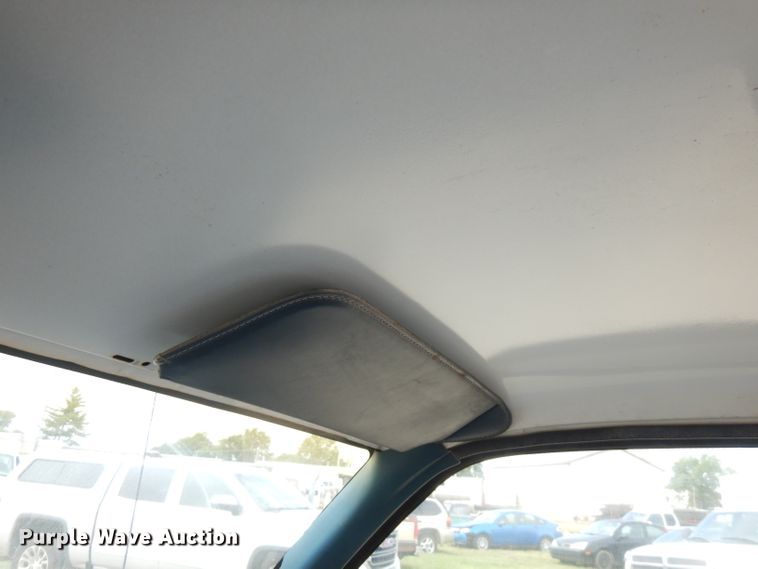 image for item FN9449 1990 Chevrolet Cheyenne 2500  pickup truck