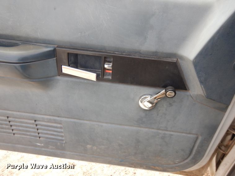image for item FN9449 1990 Chevrolet Cheyenne 2500  pickup truck