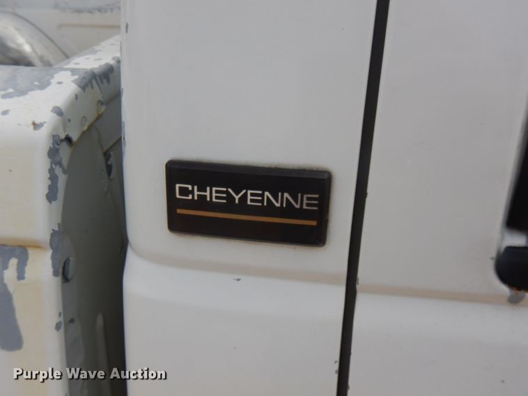 image for item FN9449 1990 Chevrolet Cheyenne 2500  pickup truck