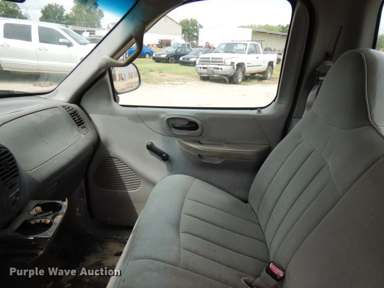 image for item FN9451 1999 Ford F150  pickup truck