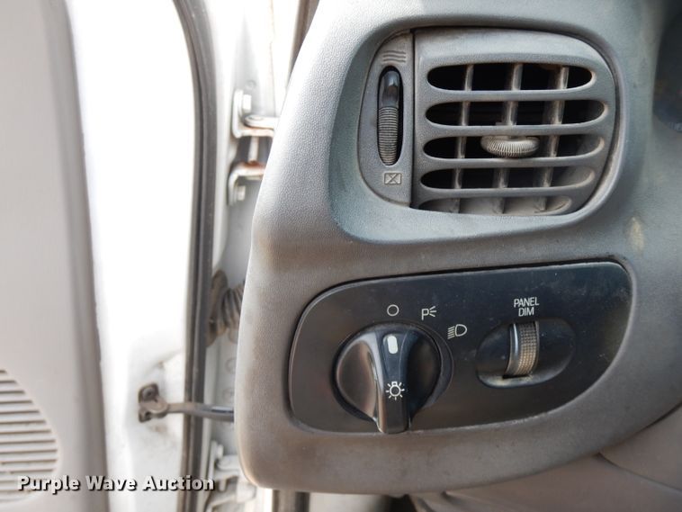 image for item FN9451 1999 Ford F150  pickup truck