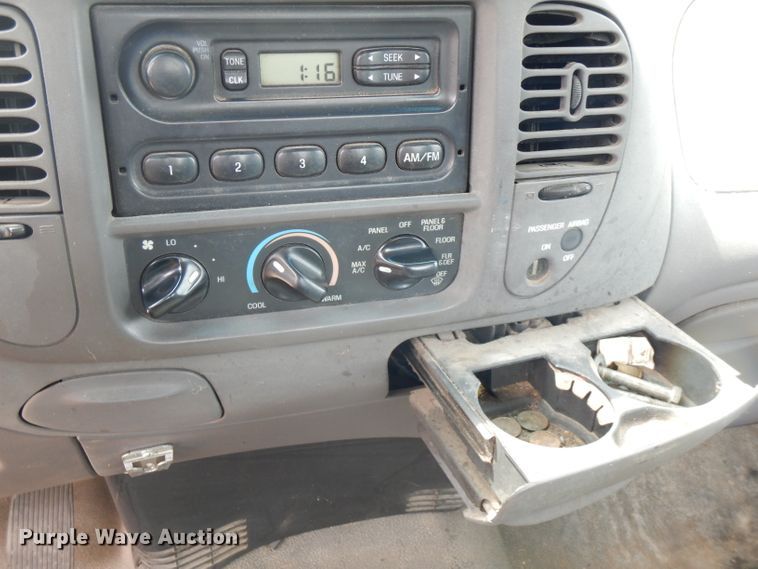 image for item FN9451 1999 Ford F150  pickup truck