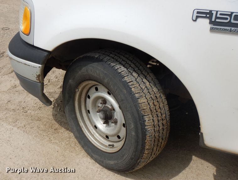 image for item FN9451 1999 Ford F150  pickup truck