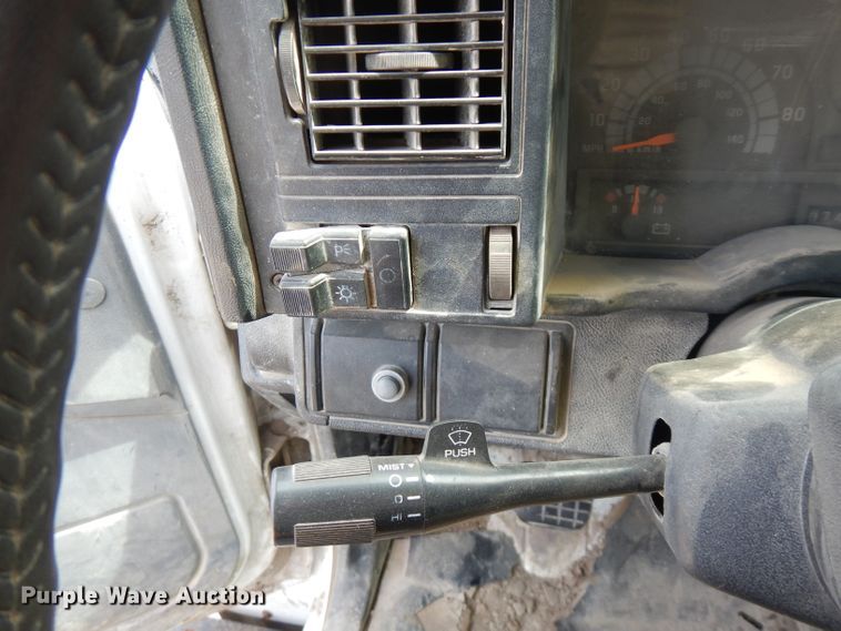 image for item FN9452 1994 Chevrolet Kodiak C5500  dump truck