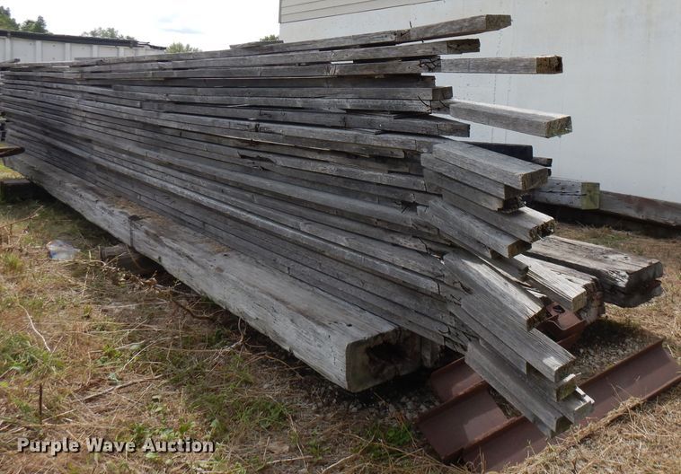 image for item FN9456 Approximately 20 rafters