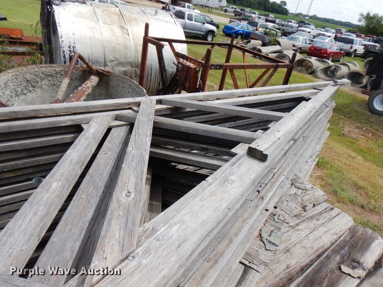 image for item FN9456 Approximately 20 rafters