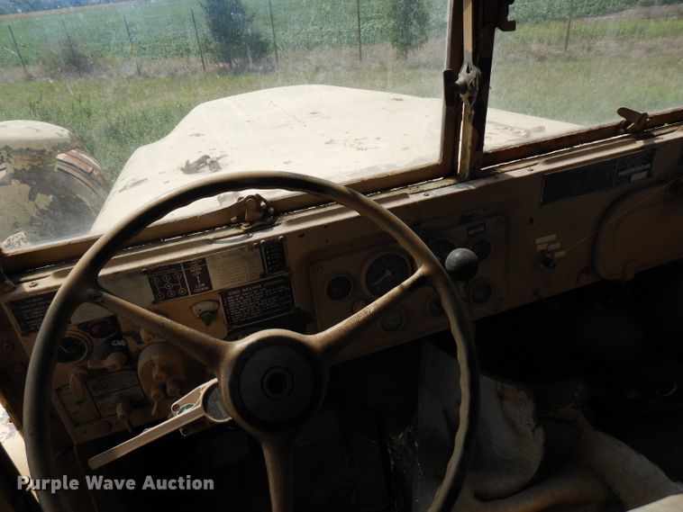 image for item FN9457 1971 Jeep  dump truck