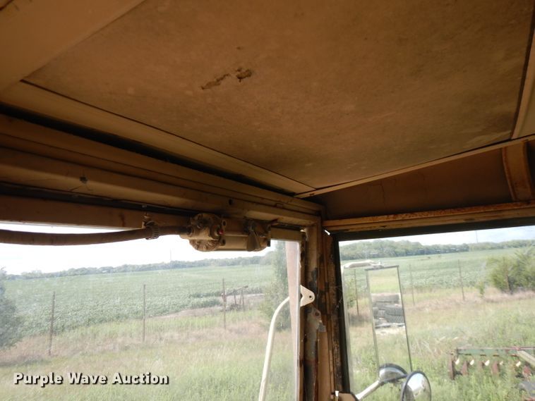 image for item FN9457 1971 Jeep  dump truck