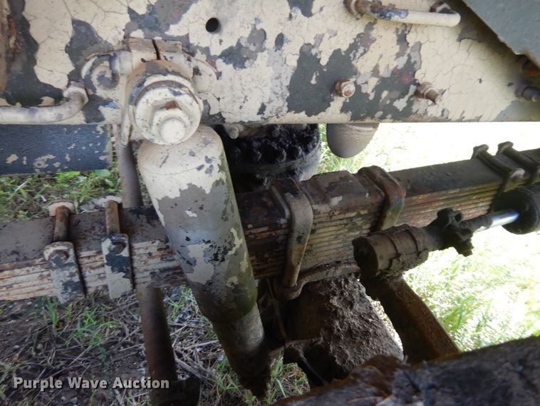 image for item FN9457 1971 Jeep  dump truck