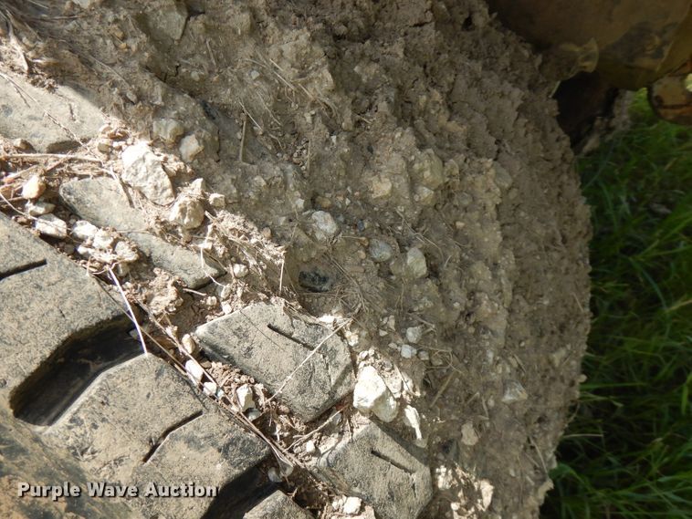 image for item FN9457 1971 Jeep  dump truck