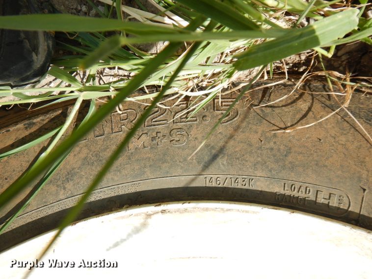 image for item FN9457 1971 Jeep  dump truck