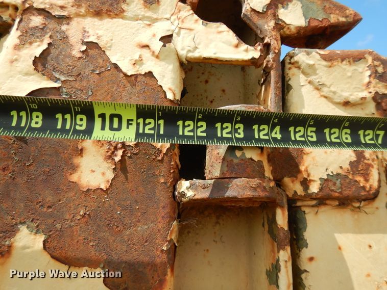 image for item FN9457 1971 Jeep  dump truck