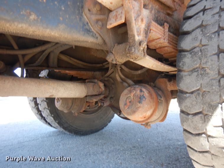 image for item FR9751 1995 International 4900  dump truck