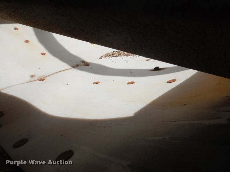 image for item FT9012 1999 Trail King TK54BDU bottom dump trailer