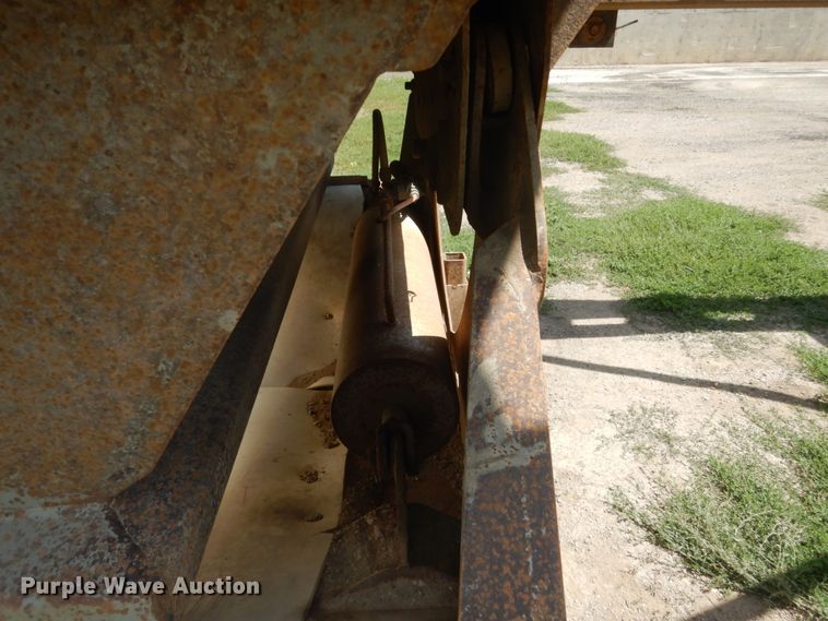 image for item FT9013 1998 Trail King 8X43 bottom dump trailer