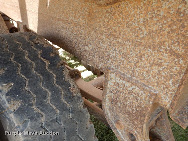 image for item FT9013 1998 Trail King 8X43 bottom dump trailer