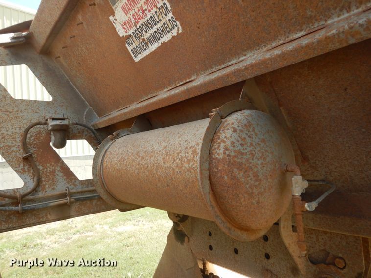 image for item FT9013 1998 Trail King 8X43 bottom dump trailer