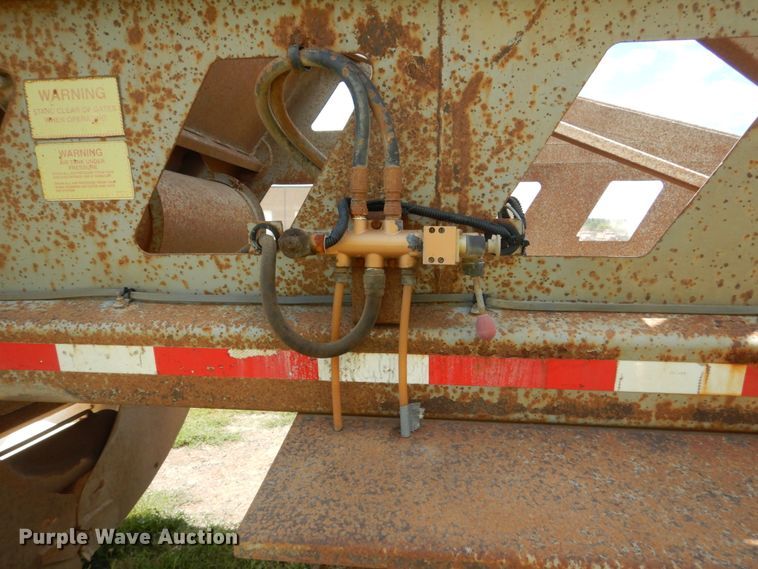 image for item FT9013 1998 Trail King 8X43 bottom dump trailer