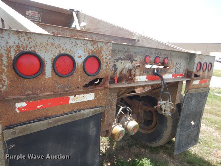 image for item FT9013 1998 Trail King 8X43 bottom dump trailer