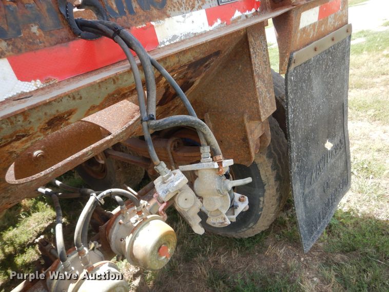 image for item FT9013 1998 Trail King 8X43 bottom dump trailer